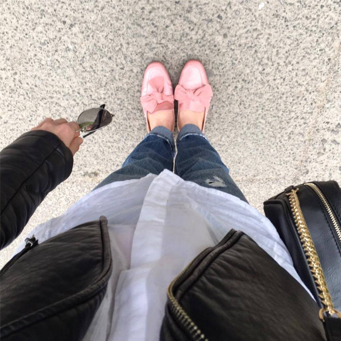 Pink mules, white shirt and jeans