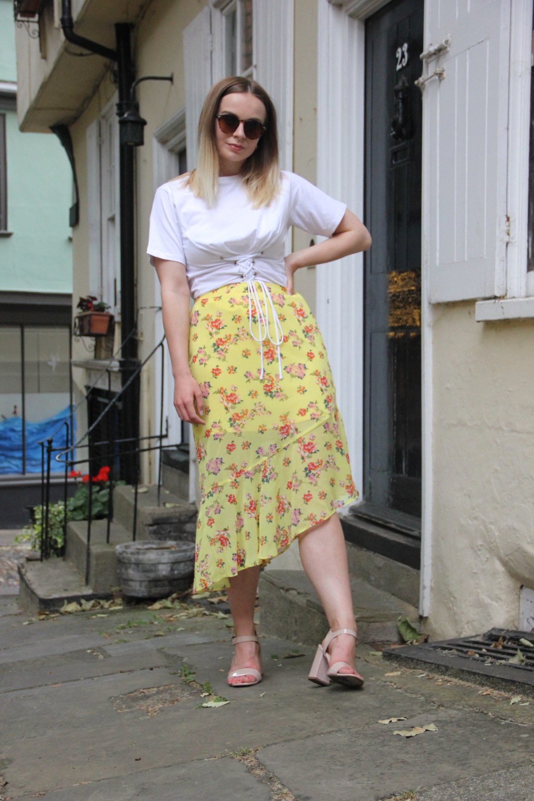 How to wear the yellow trend