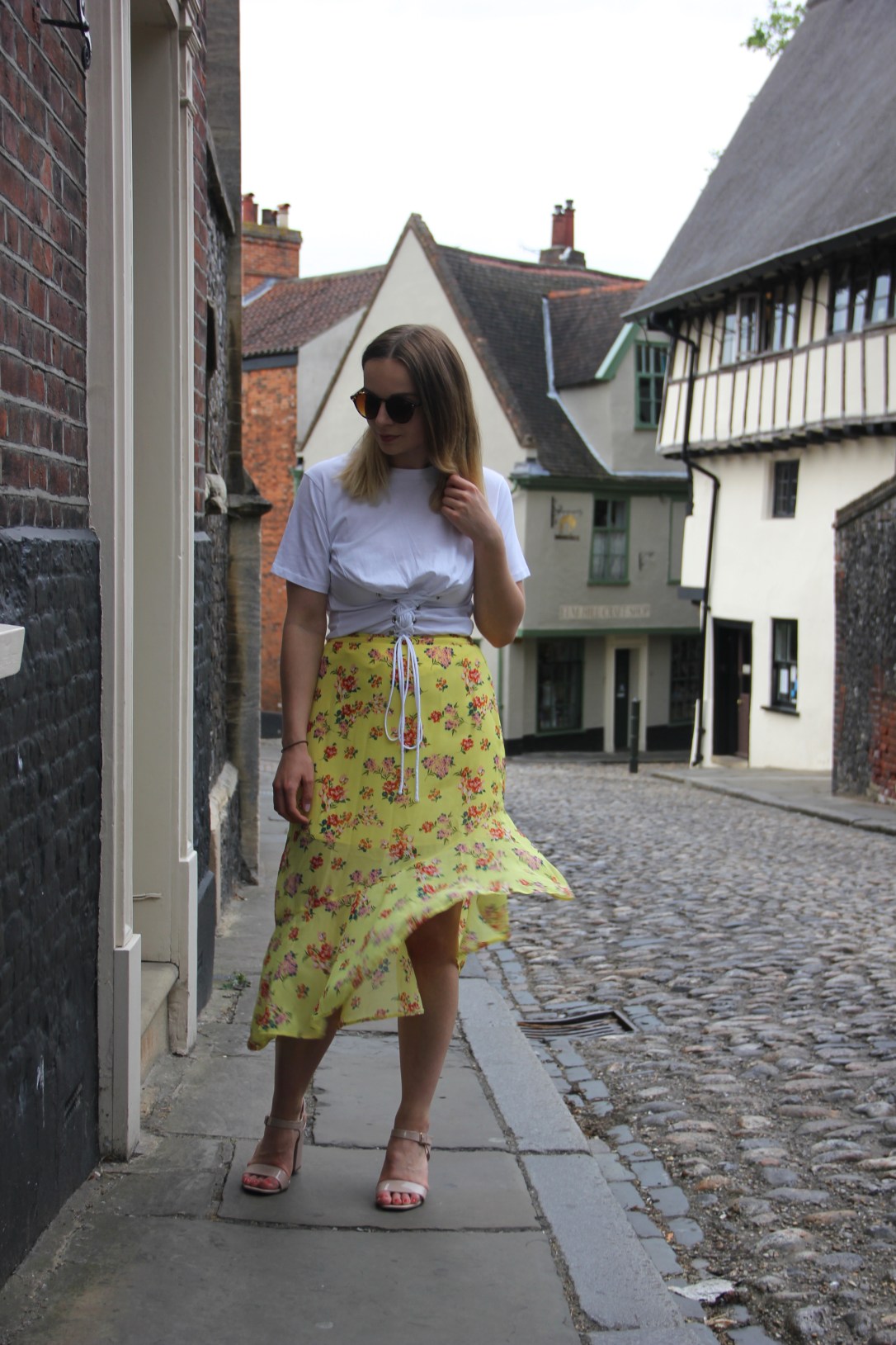 New Look yellow skirt