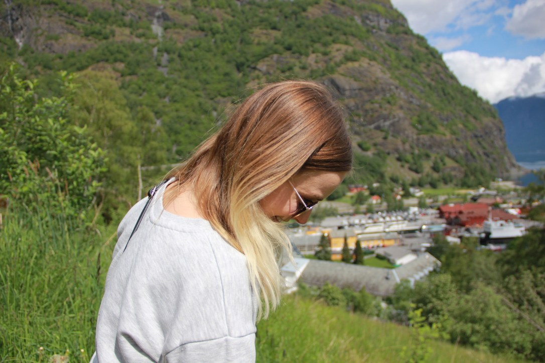 Walk in Flam
