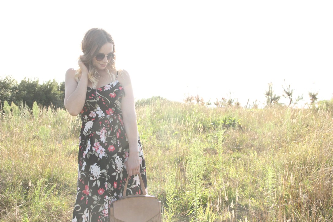 What to wear with a maxi dress
