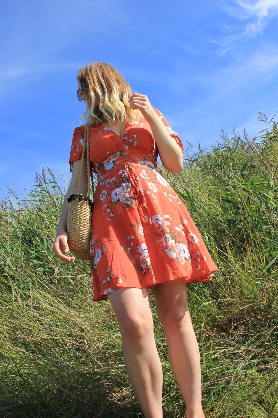 What to wear with an orange floral dress