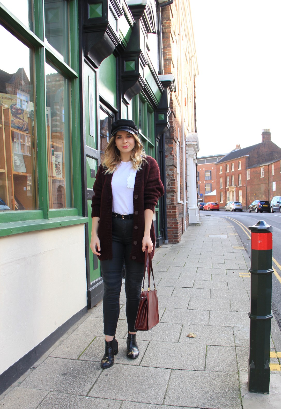 What to wear with an oversized cardigan