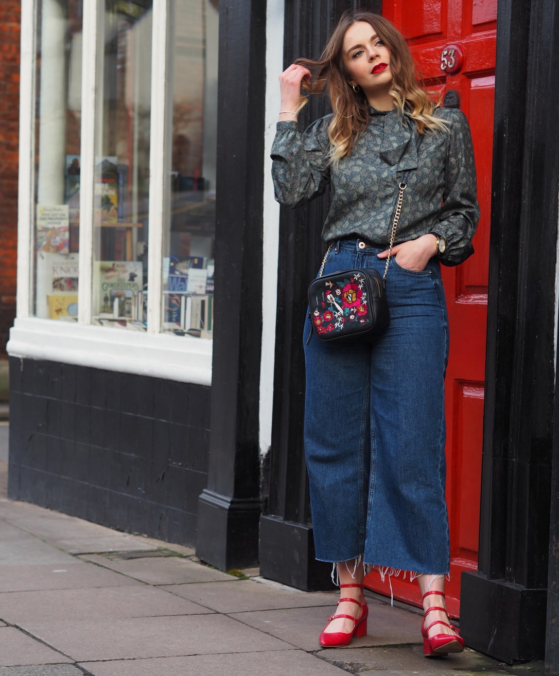How to style a vintage blouse