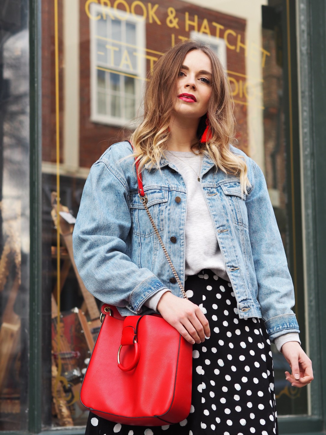 How to style a vintage denim jacket