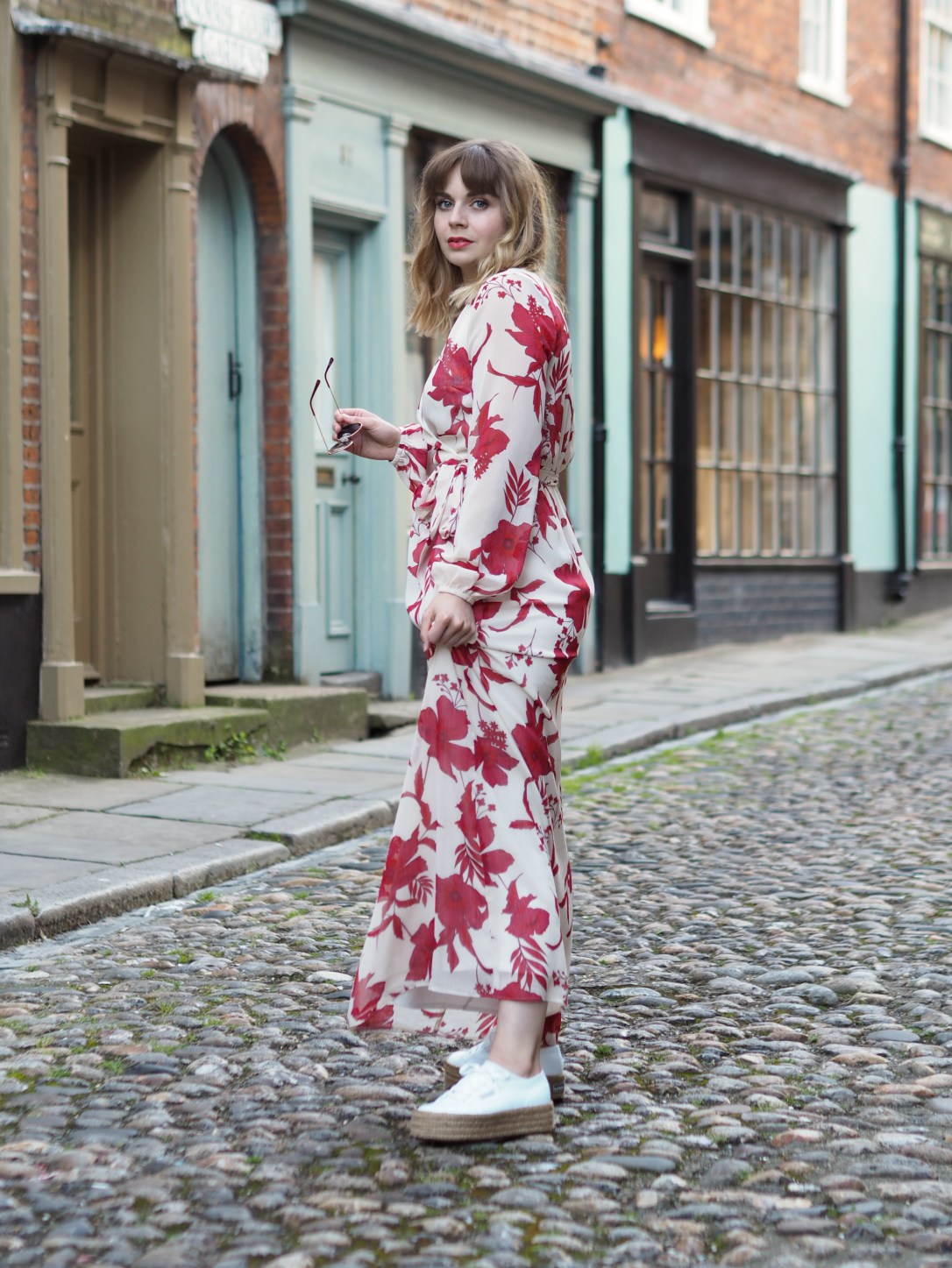 Floral maxi dress outfit
