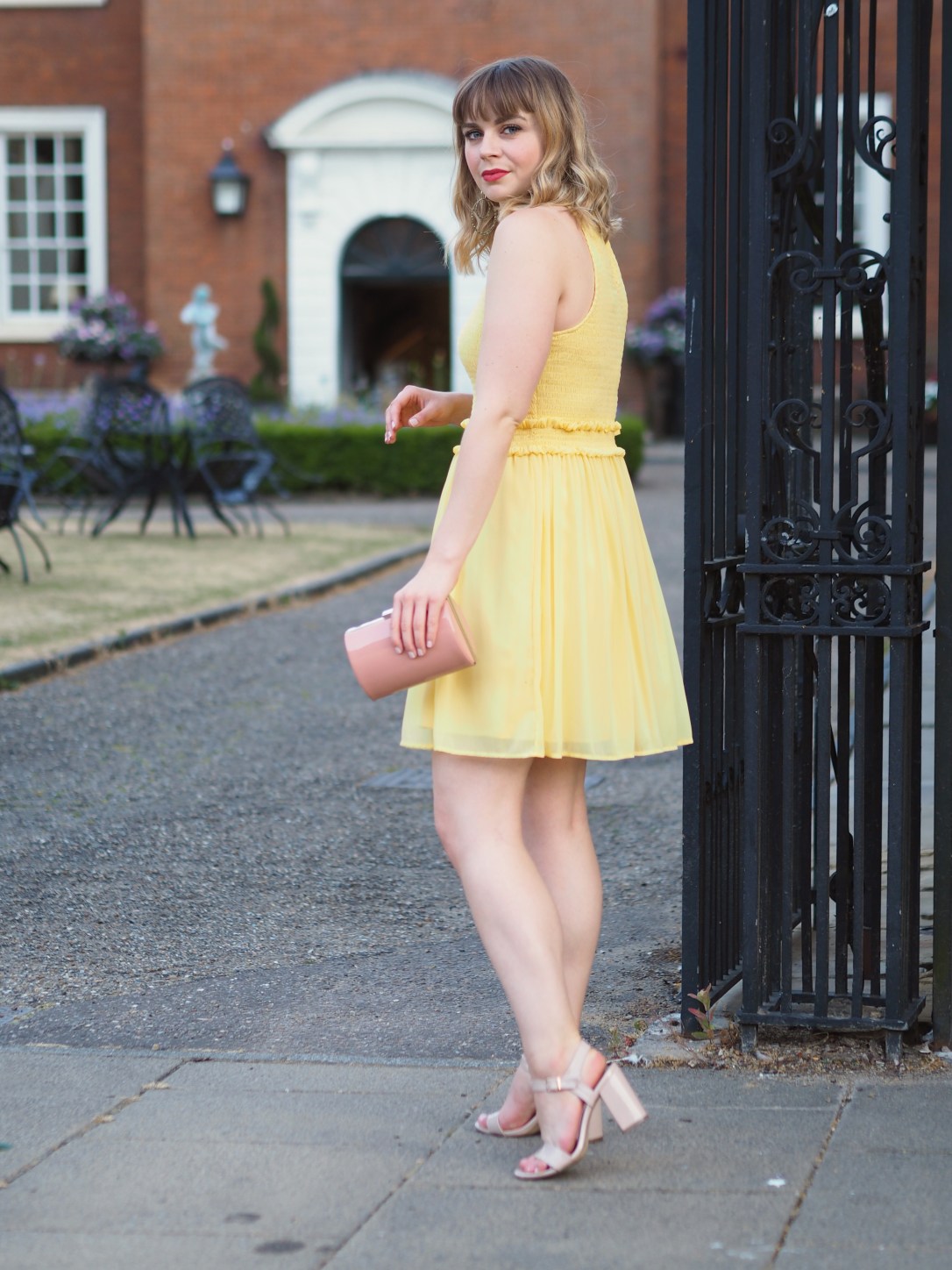 Summer wedding guest outfit ideas