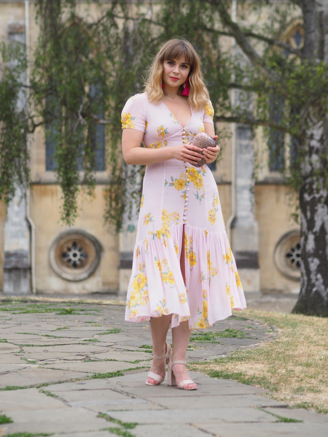 Summer wedding guest lookbook