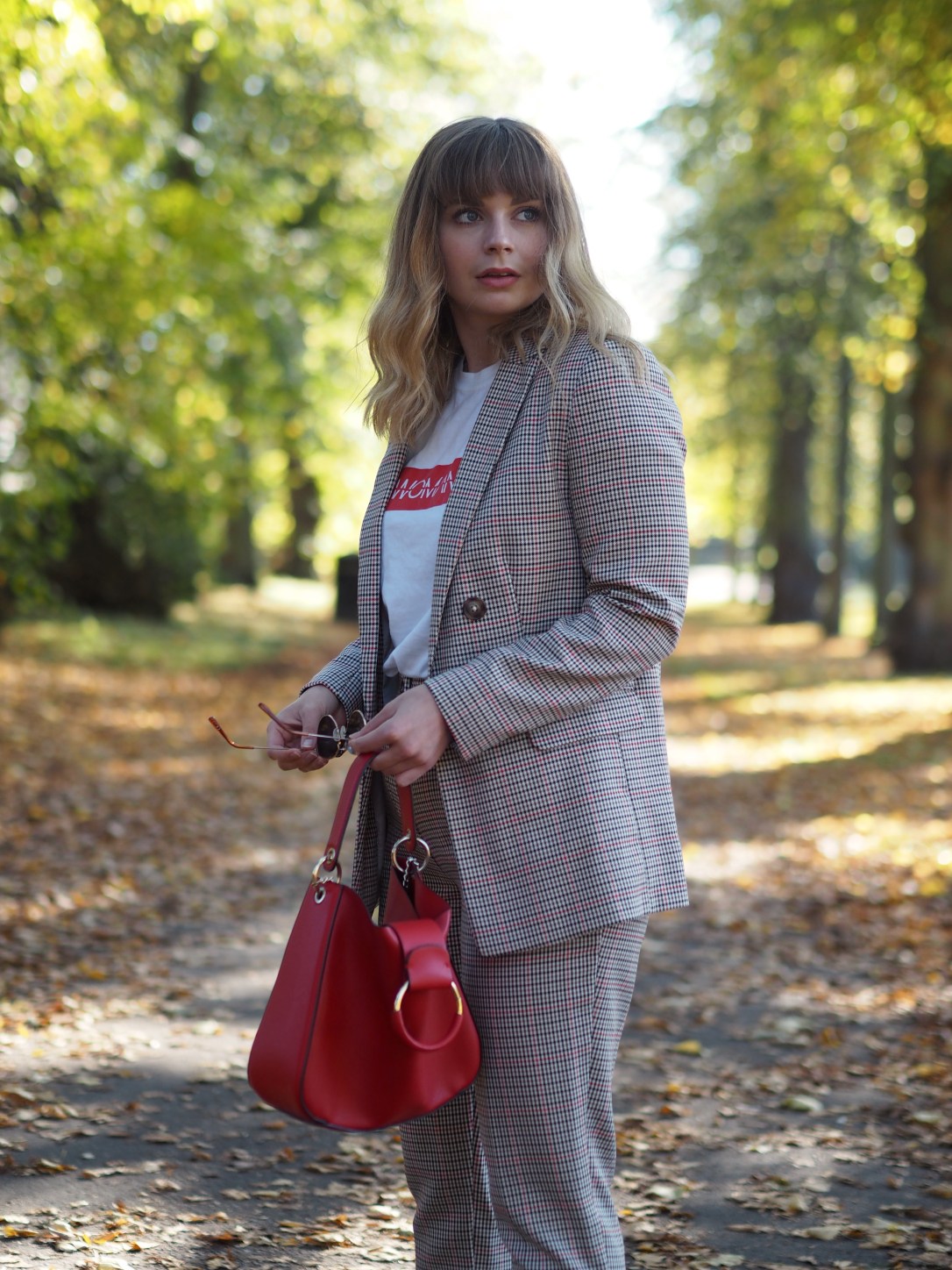 What to wear with a checked suit