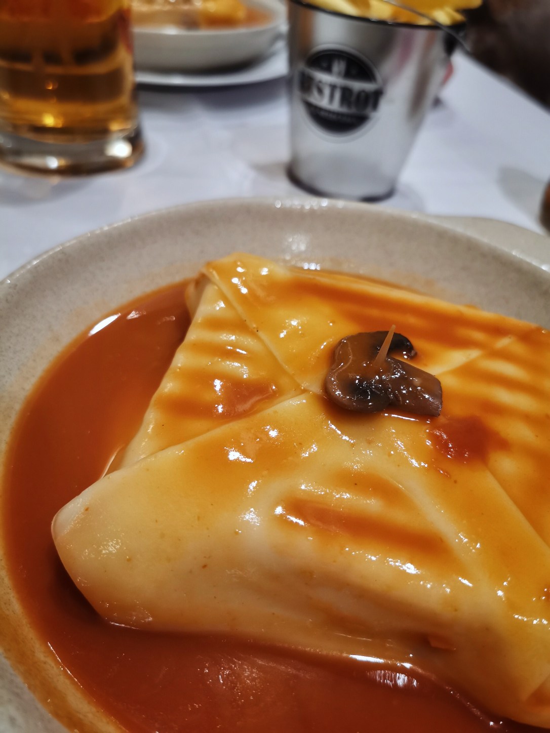 Where to eat vegan in Porto - Francesinhas al forno da baixa