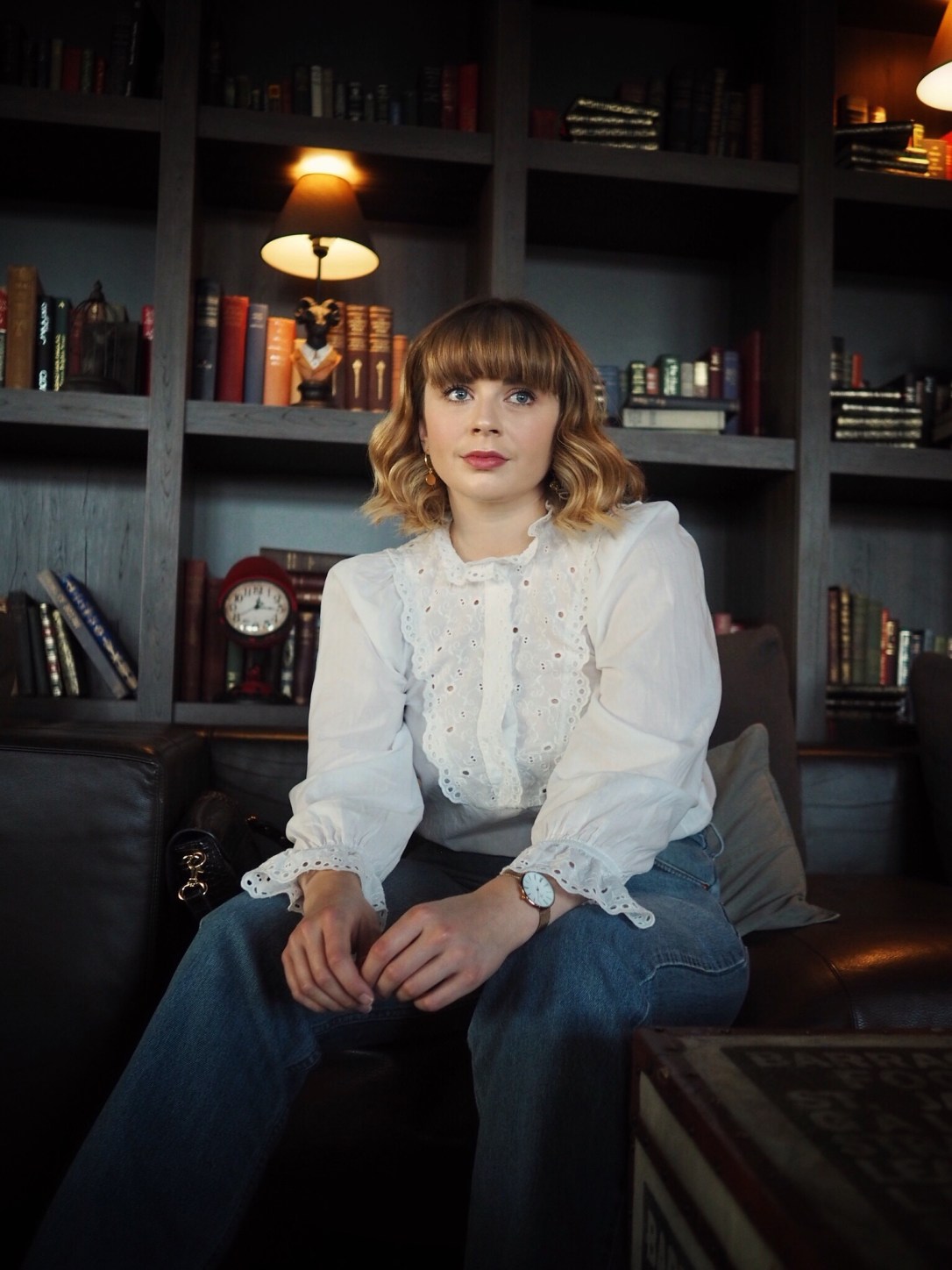 Sophar So Good white blouse vintage jeans