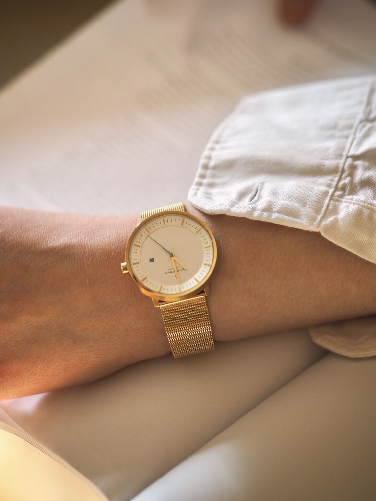 The Philosopher gold watch with white dial from sustainable brand Nordgreen - a review